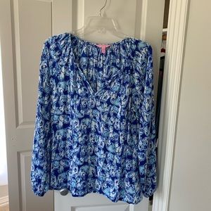 EUC Lilly Pulitzer size L Willa top